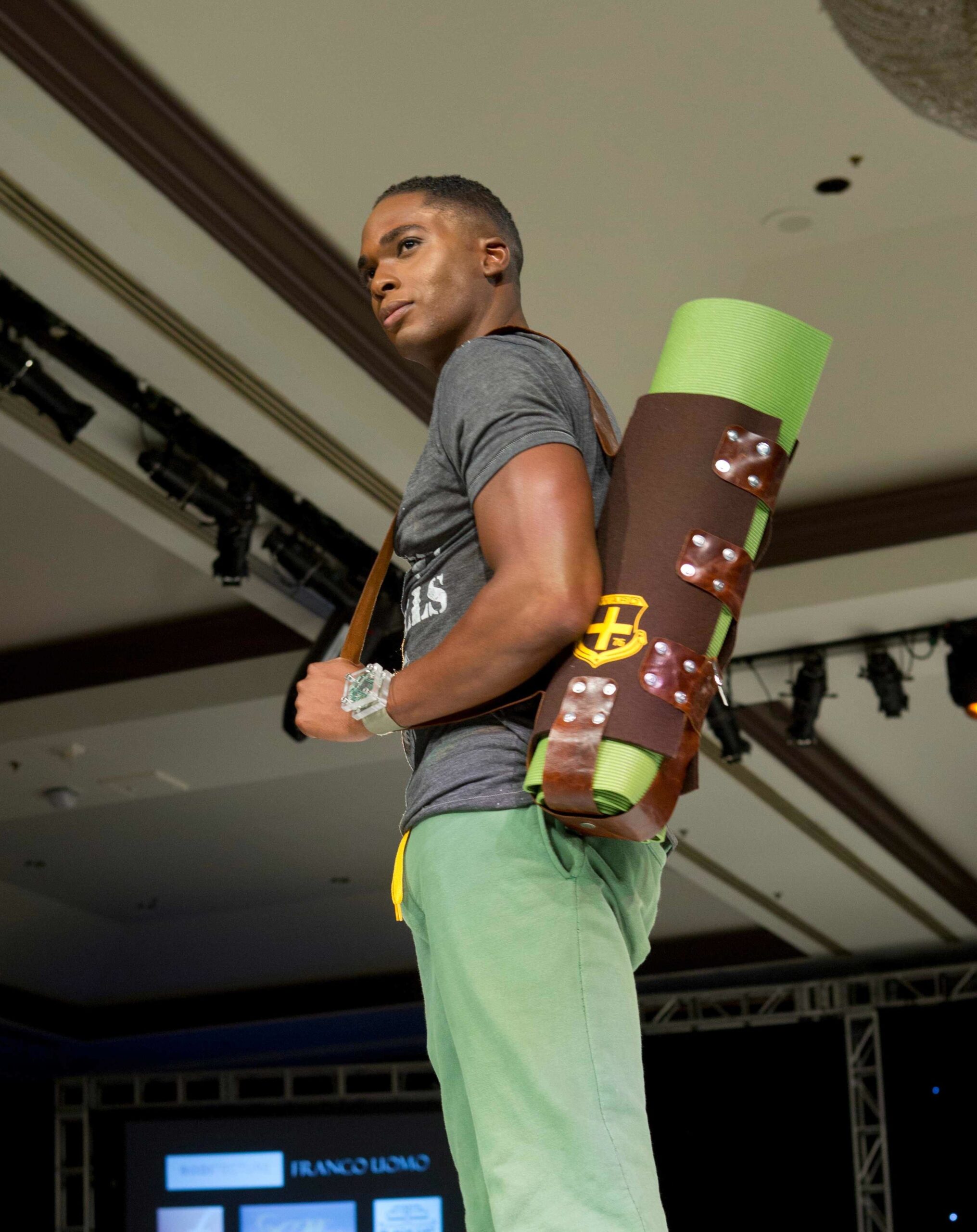 WARD76 Firefly Yoga Bags - Position 9